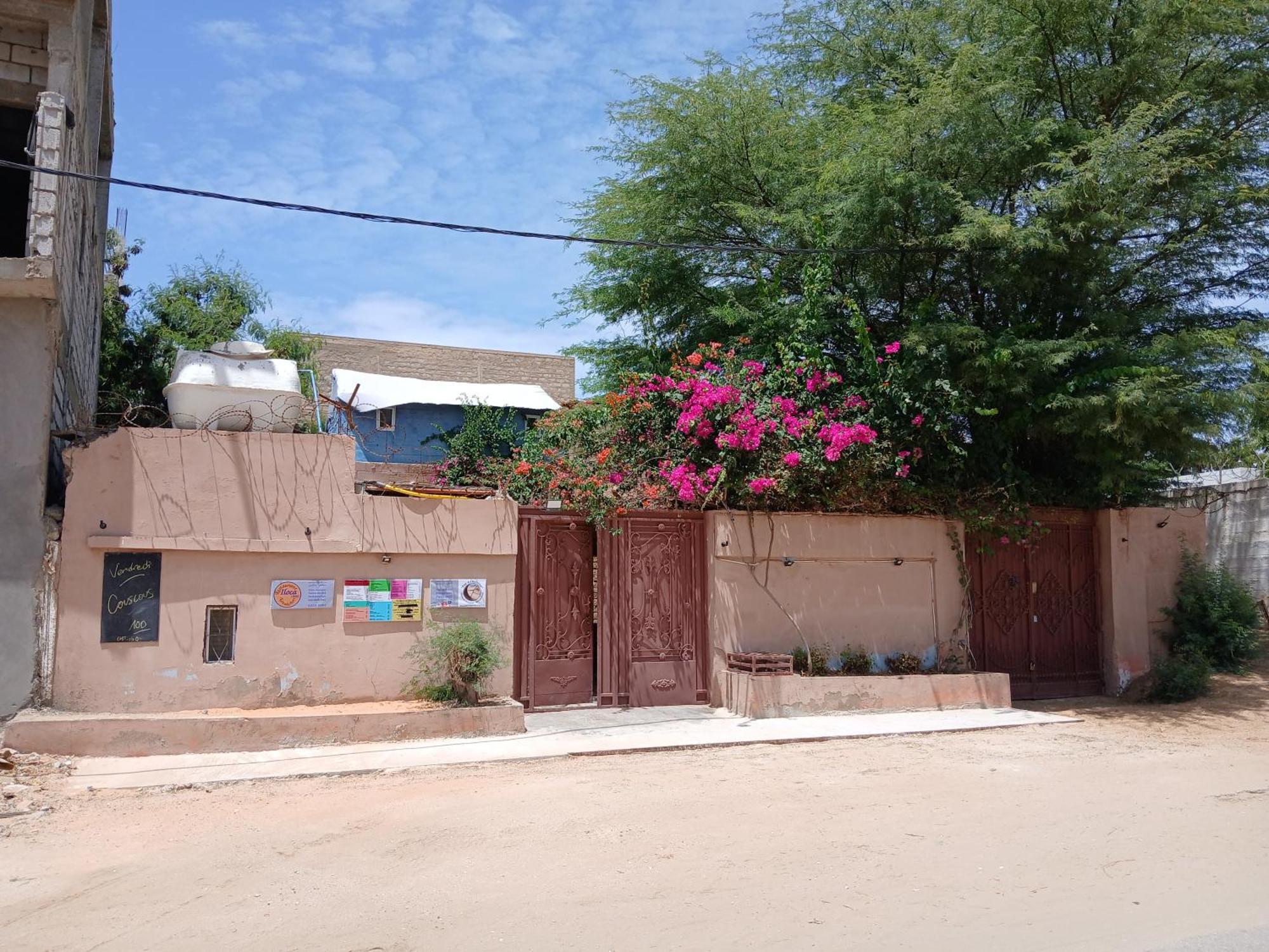 "Par 4 Chemins" - Atypical Stopover Nouakchott Exterior photo