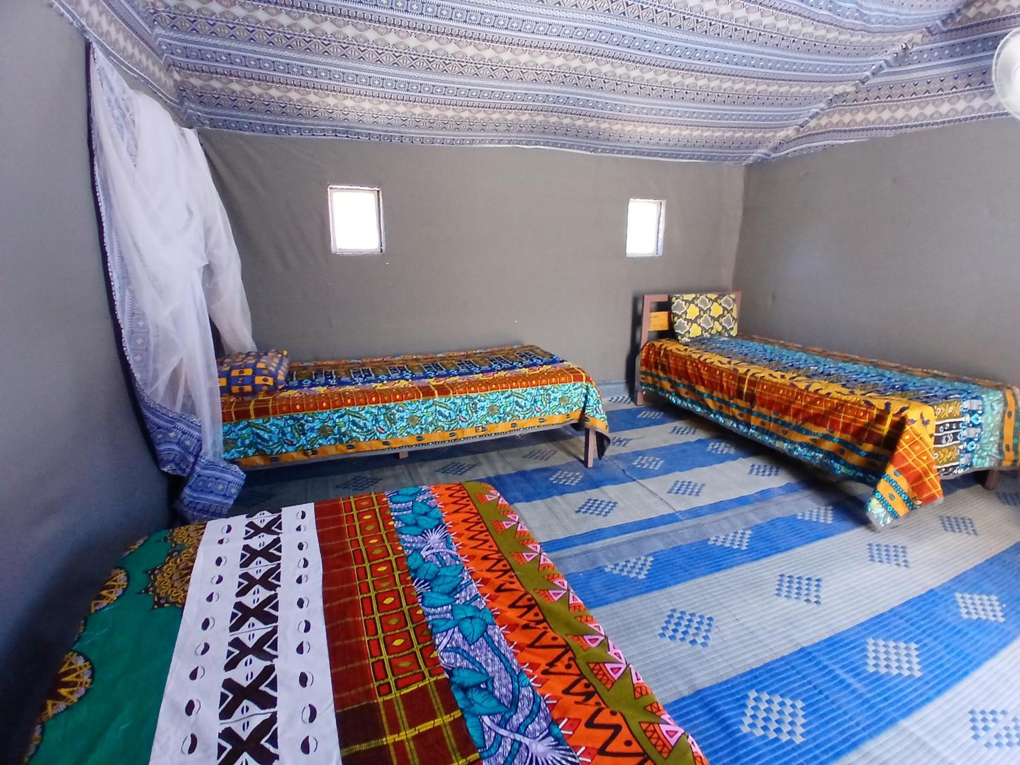"Par 4 Chemins" - Atypical Stopover Nouakchott Exterior photo