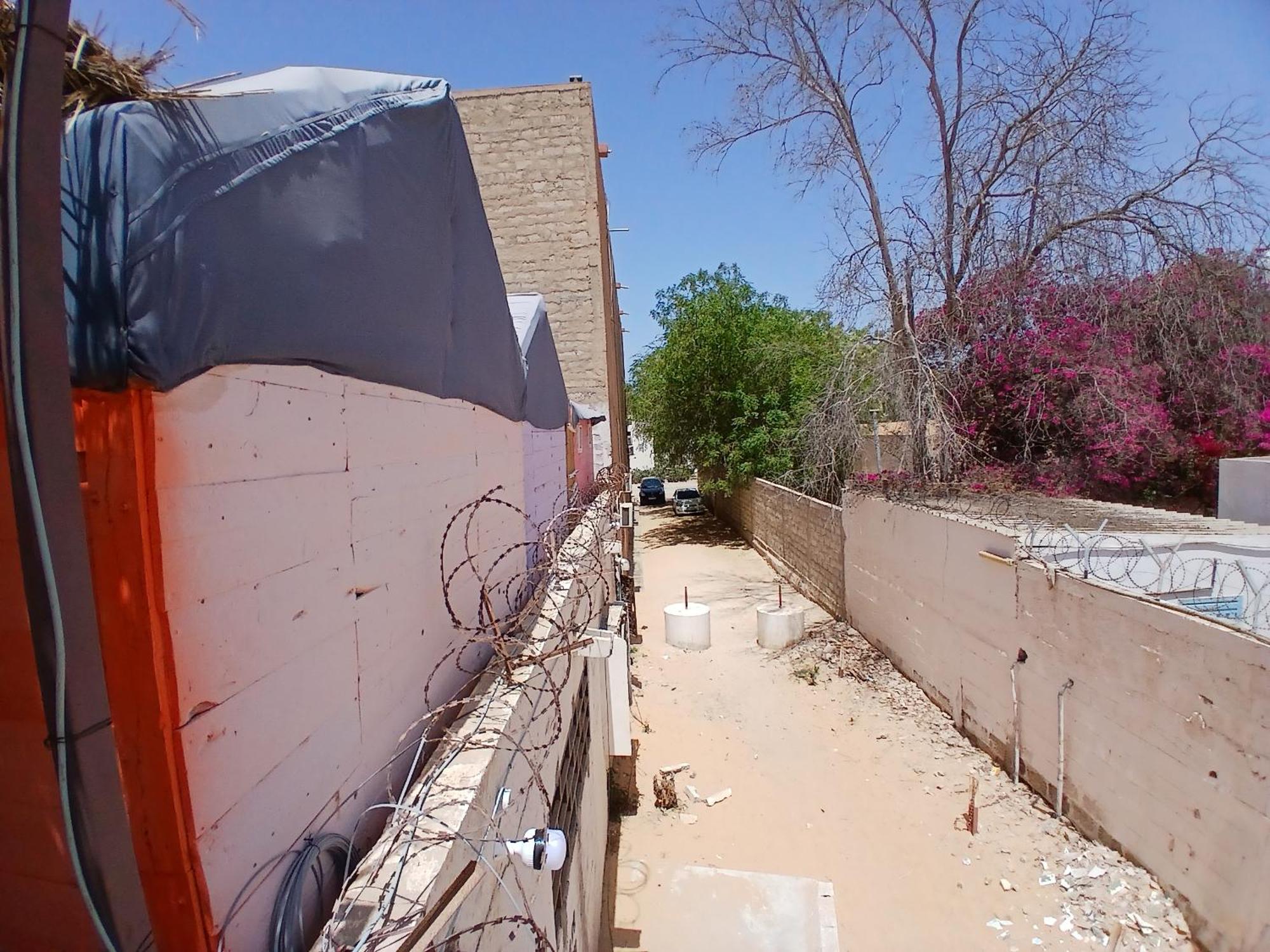 "Par 4 Chemins" - Atypical Stopover Nouakchott Exterior photo
